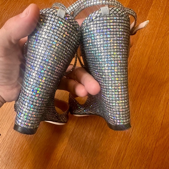 SJP by Sarah Jessica Parker Silver Glitter Boca Wedges size 38/7-7.5 - Picture 11 of 11